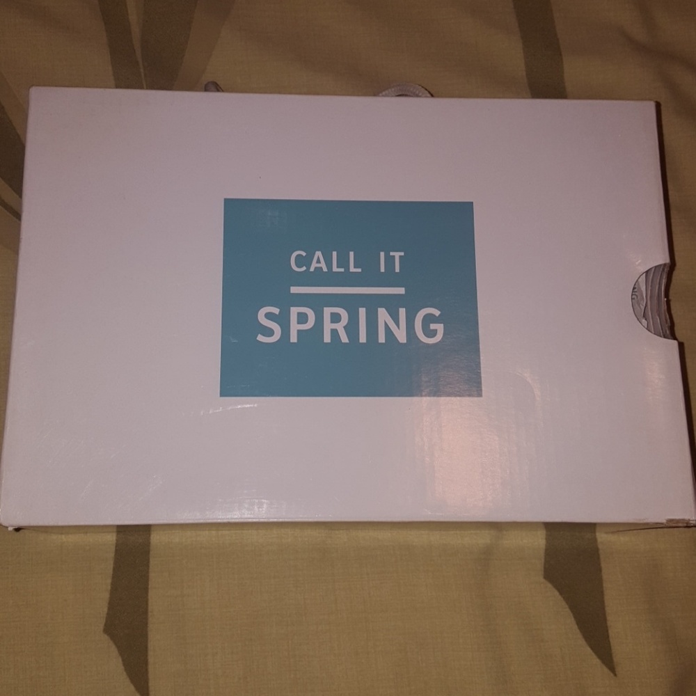 Call it Spring wedges - Picture 2 of 8